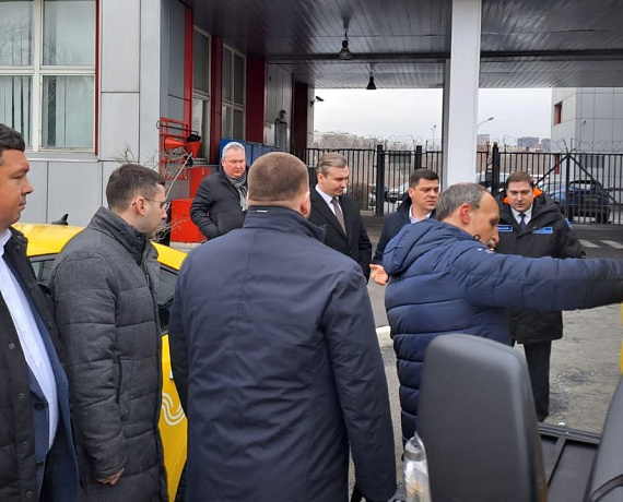 Делегация партии "РОДИНА" посетила "МОСГОРТРАНС"