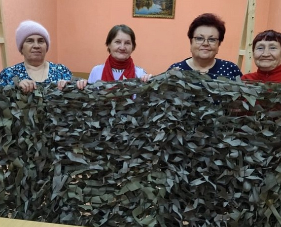 Партия гумпомощи, собранная Клубом избирателей Вячеслава Илюхина, передана воинам