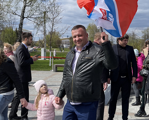 В Твери Журавлев с соратниками почтили память погибших героев у Обелиска Победы