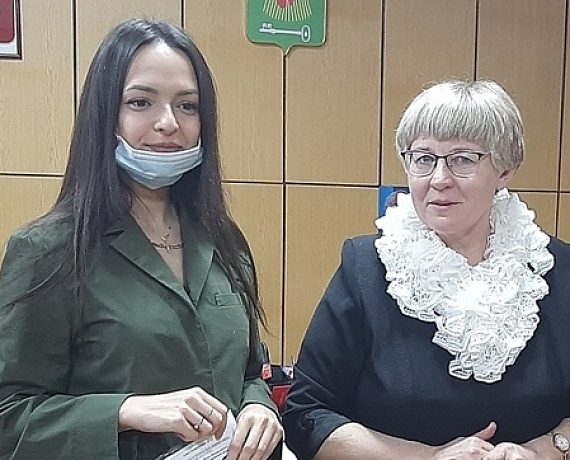 Депутат от Кировской "РОДИНЫ" Екатерина Ткаченко приступила к работе