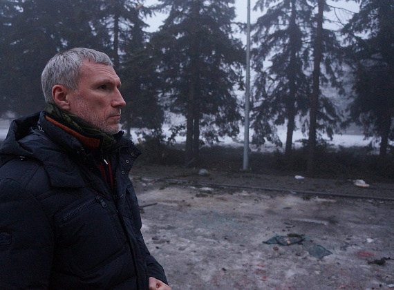 Алексей Журавлёв у ДК им. Куйбышева в Донецке, 30.01.2015