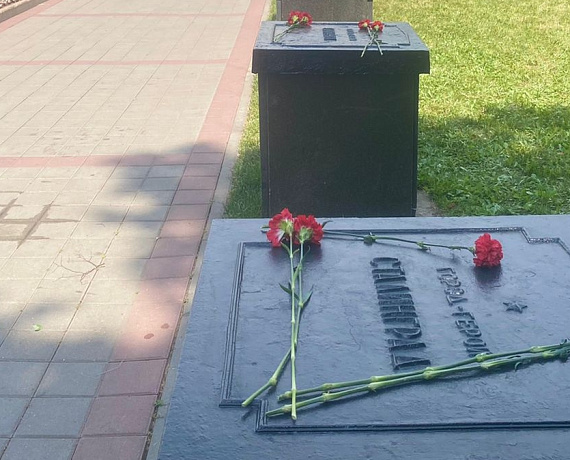 Тамбовская "РОДИНА" приняла участие в патриотической акции "Свеча памяти"