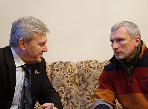 Встреча Алексея Журавлёва с министром культуры ДНР Александром Парецким и министром образования ДНР Игорем Костенком, 30.01.2015
