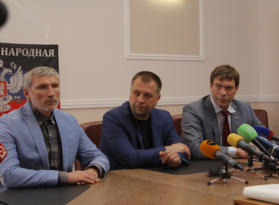 Алексей Журавлёв в Донецке: пресс-конференция, общение с прессой, интервью (часть 1), 12 июня 2014 г.