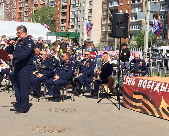 Партия "РОДИНА" порадовала псковичей концертом в честь Дня Победы