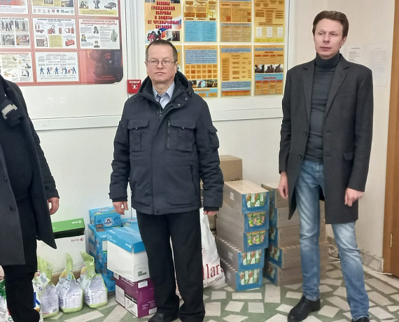 Подмосковная "РОДИНА" оказывает разностороннюю помощь беженцам Донбасса