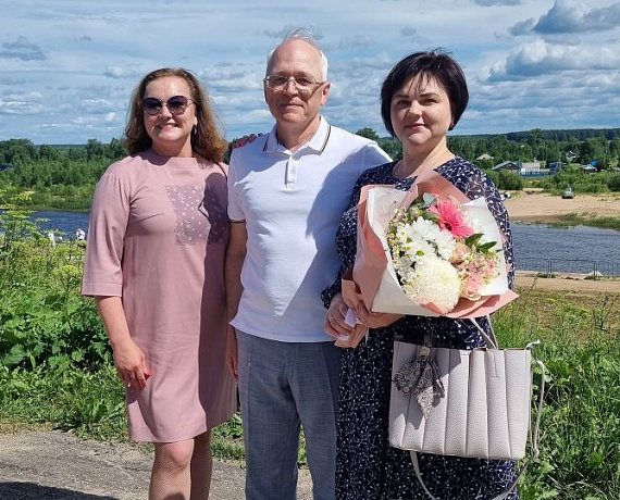 Елена Иванова приняла участие в церемонии награждения семейных пар
