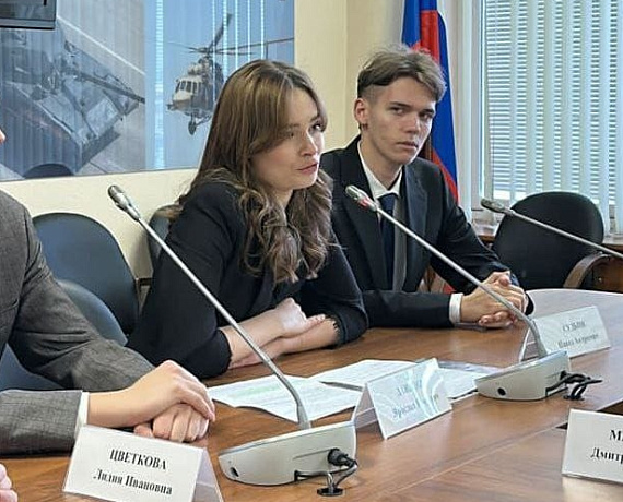 Реготделения в Москве и области поддержали кандидатуру Путина на выборах президента