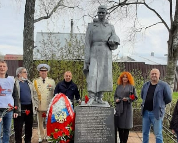 Подмосковные родинцы оказали помощь в открытии мемориальной доски в память герою