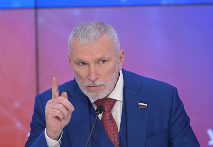 Алексей Журавлев: Химикаты поставлялись ВСУ из США целыми эшелонами