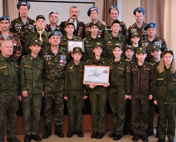 Казанская "РОДИНА" провела военно-патриотический фестиваль, посвященный памяти генерала Ачалова