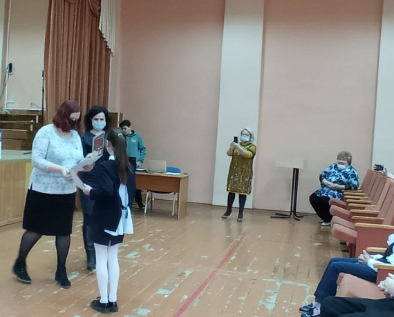 Подведены итоги конкурса рисунка ко Дню матери, который организовал депутат Госдумы Алексей Журавлев