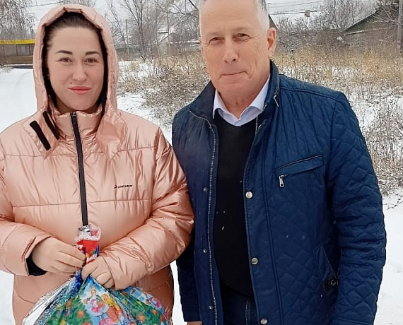 Сергей Демин поздравил многодетные семьи и семьи с детьми с ограниченными возможностями