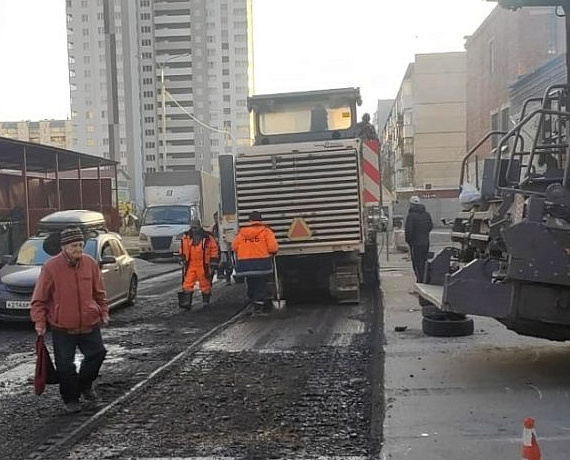 Вячеславу Илюхину поступили благодарности от жителей за работу по исполнению наказа
