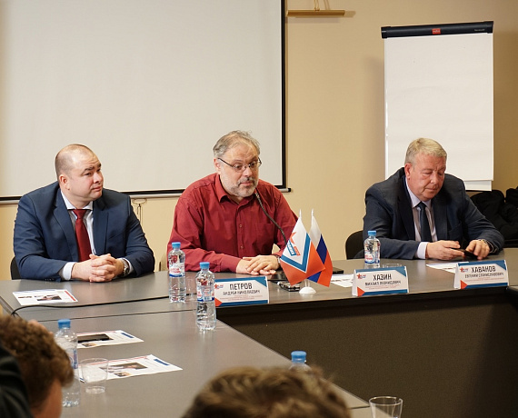 Михаил Хазин в Санкт-Петербурге встретился с соратниками партии "РОДИНА"