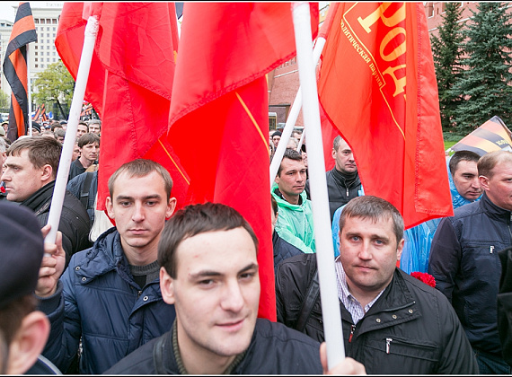 "РОДИНА" в Александровском саду почтила память погибших в Одессе, 5 мая 2014 г. (галерея 1)