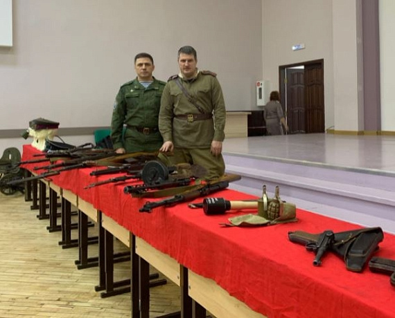 "РОДИНА" в Самаре поддерживает энтузиаста, создавшего музей "Оружие Великой Победы"