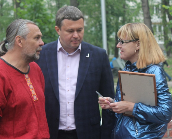 Валерий Барсук принял участие в благотворительной акции "Рука помощи"