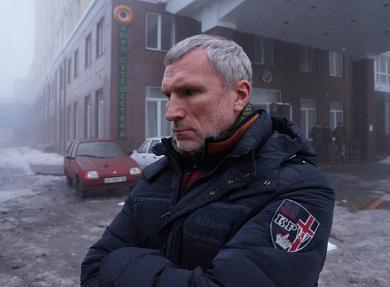 Алексей Журавлёв у ДК им. Куйбышева в Донецке, 30.01.2015