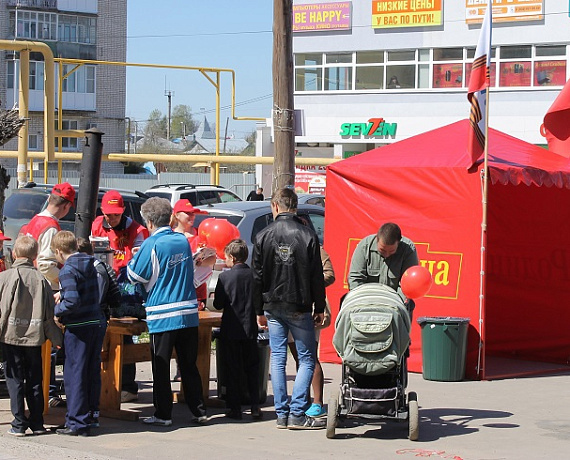 Нижегородские активисты организовали полевую кухню для земляков