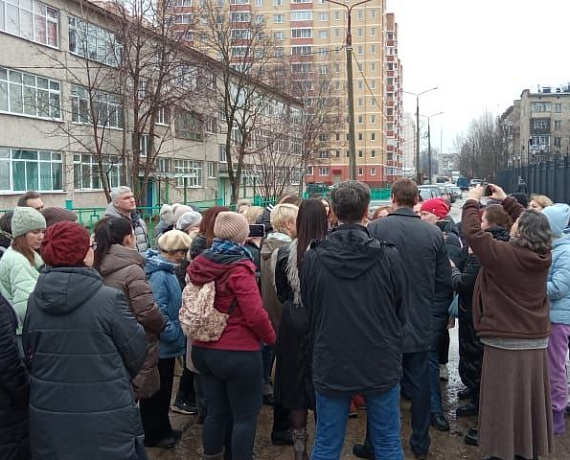 Команда партии "РОДИНА" в Подмосковье защищает дом ребенка от закрытия