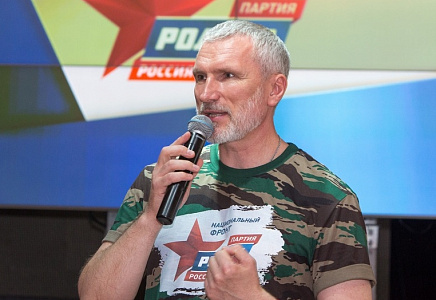 Алексей Журавлев: Вашингтон решил ударить по молодежи Донбасса