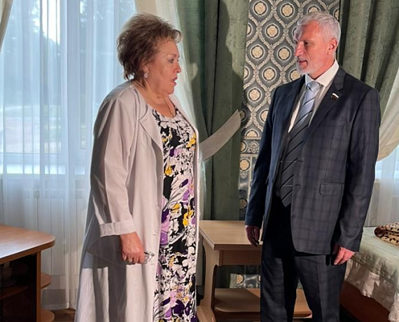 Журавлев призвал профсоюзы беречь и развивать санатории и дома отдыха