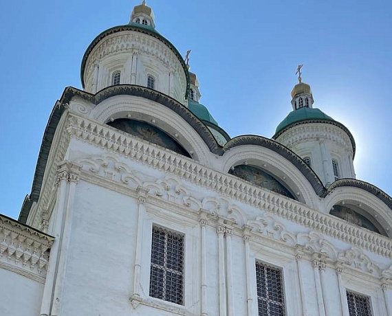 Журавлев начал рабочий визит в Астраханскую область встречей с соратниками