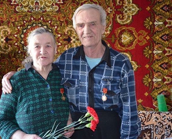 Оренбургская "РОДИНА" поздравила ветеранов с Днём защитника Отечества