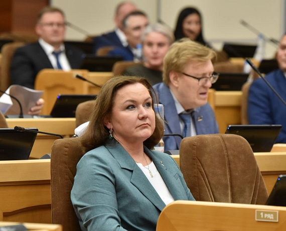 Елена Иванова избрана зампредом Комитета по законодательству и местному самоуправлению Госсовета Республики Коми