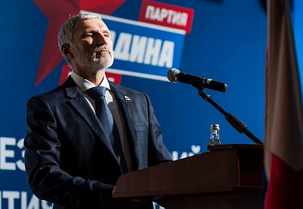Журавлев: Больше всех зарабатывают те, кто добывает ресурсы и кто подсчитывает барыши