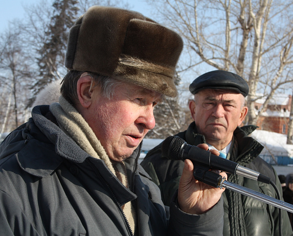 Алтайская "РОДИНА" организовала митинг в поддержку экс-мэра Горно-Алтайска