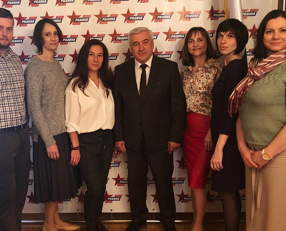 Воронежские соратники сформировали женское движение "Родина – мать"