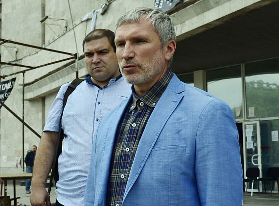 Алексей Журавлёв в Донецке: пресс-конференция, общение с прессой, интервью (часть 2), 12 июня 2014 г.