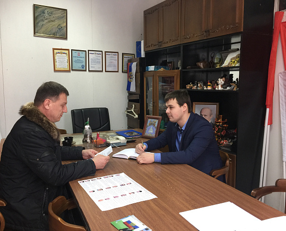Помощники Алексея Журавлева провели личный прием граждан в Борисоглебске