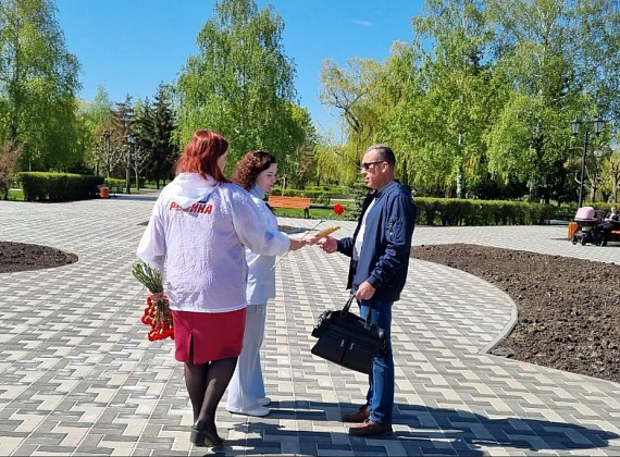 Алексей Журавлев поздравил жителей Тамбовской области с праздником Великой Победы, 06.05.2022