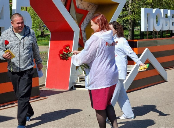 Алексей Журавлев поздравил жителей Тамбовской области с праздником Великой Победы, 06.05.2022
