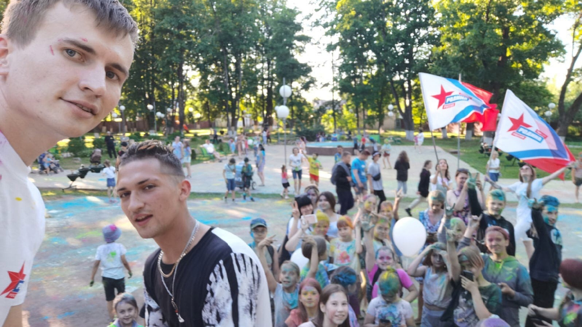 В Лихославле Тверской области "РОДИНА" провела фестиваль красок