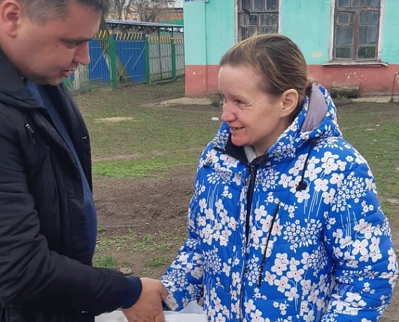 "РОДИНА" в Семилукском районе Воронежской области продолжает раздачу продуктовых наборов