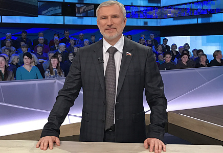 Алексей Журавлев: Москва выигрывает борьбу с пандемией!