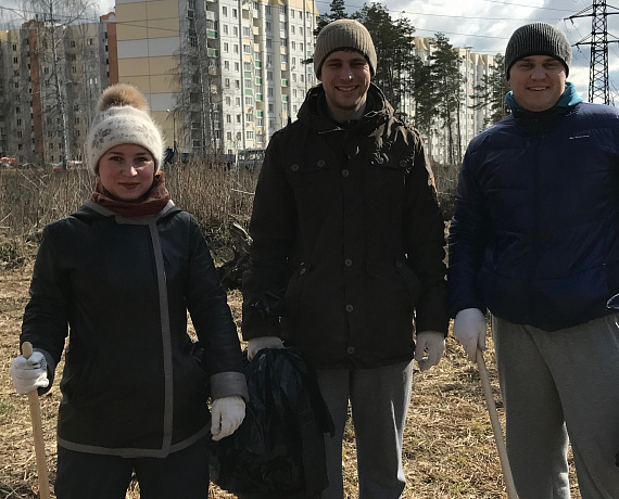 Воронежские соратники партии "РОДИНА" организовали субботник