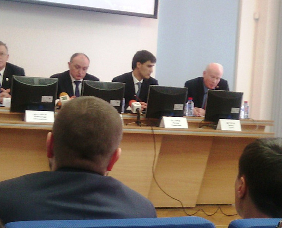 Партийцы Челябинска участвовали в Форуме по формированию станкостроительного кластера