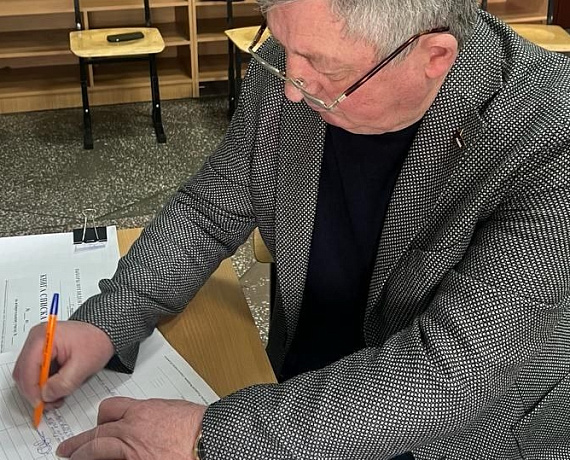 Айвар Уракчиев: Призываю всех прийти на свои избирательные участки!