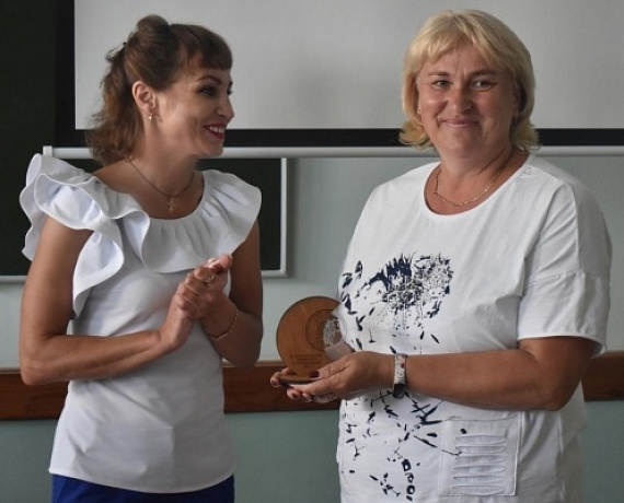 СОРАТНИЦА КИРОВСКОЙ "РОДИНЫ": К ДВИЖЕНИЮ ШКОЛЬНЫХ ЛЕСНИЧЕСТВ ВСЕ АКТИВНЕЕ ПОДКЛЮЧАЮТСЯ ЛЕСНЫЕ ОТДЕЛЫ, ВЕТЕРАНЫ ОТРАСЛИ