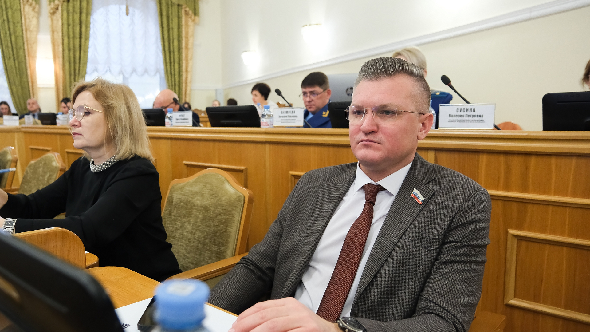 В итоговом заседании Думы Астраханской области принял участие Владимир Сухарев