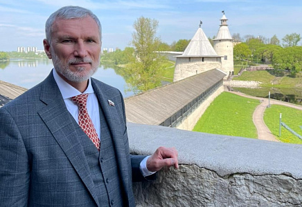 Лидер "РОДИНЫ": Почему тормозит Центробанк, не спеша тормозить цены