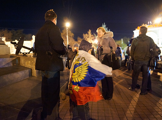 Российские флаги в Симферополе, Бахчисарае, Севастополе, 15 марта 2014 г.