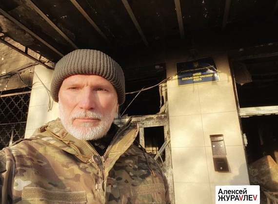 Алексей Журавлев в освобожденном от нацистов Мариуполе (28.03.2022)
